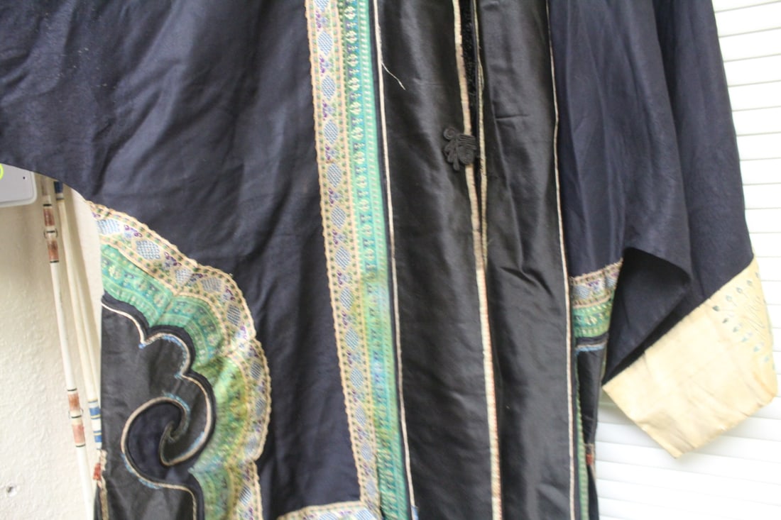 A Chinese Robe - 5