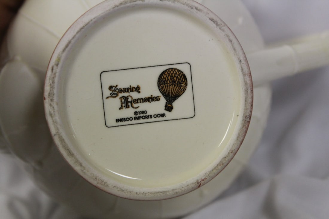 A Ceramic Teapot - 6