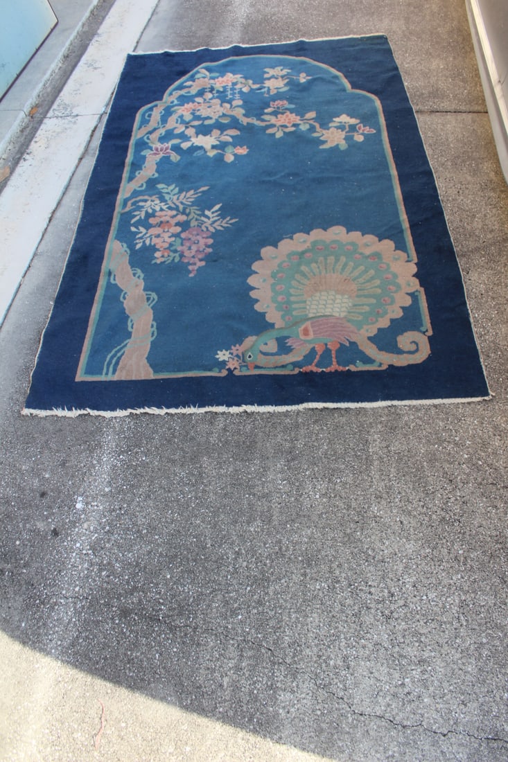Antique Chinese Art Deco Rug: 80" x 49 1/4" - nicely designed
