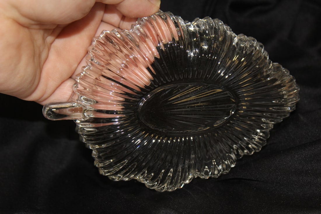 A Clear Leaf Glass Dish - 3
