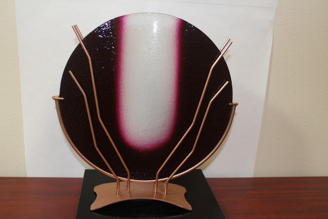 An Artglass Vase on Stand: 13 3/8" tall