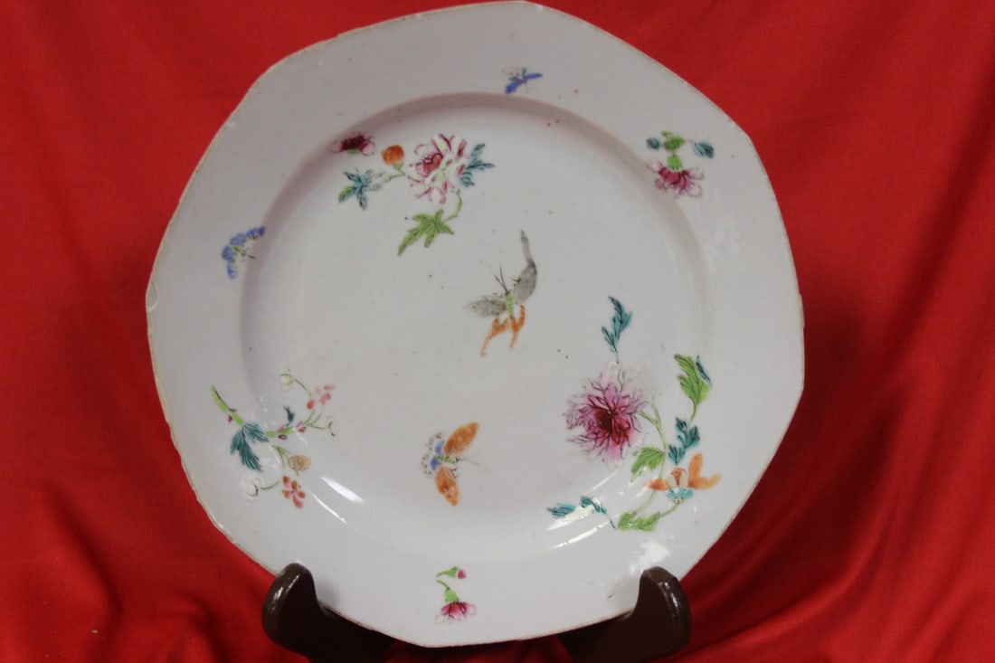 A Chinese Export Octagon Plate: 19th century - please note: flea bites on the rim - 9 1/4" in diameter - rare form