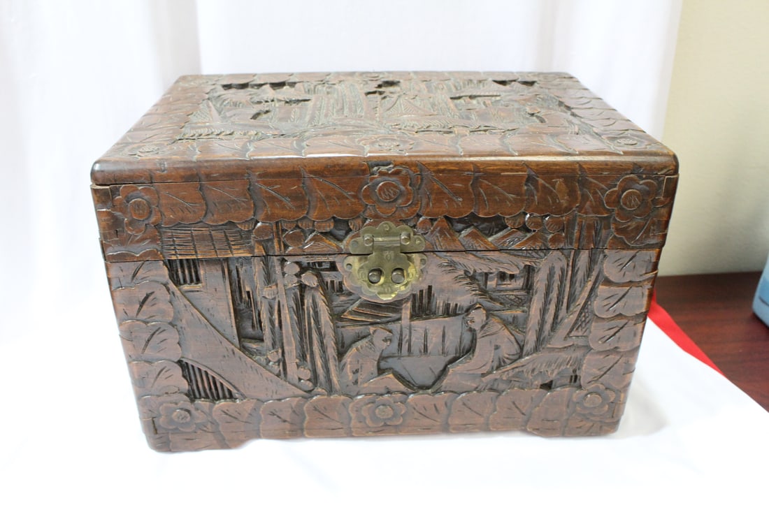 A Vintage Chinese Camphor Wood Box (1 of 13)