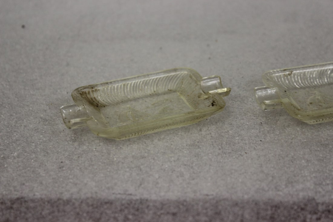 Set Of Two Etched Glass Personal Ashtrays: Please note small chip - 3 7/8" long