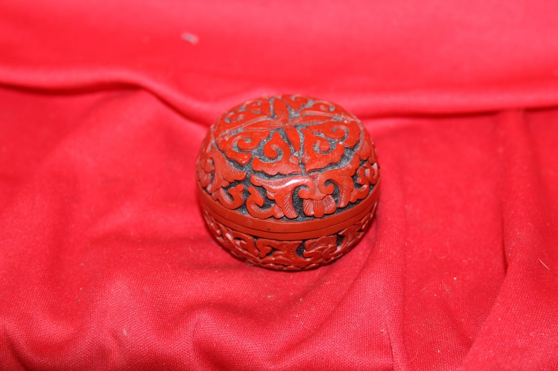 A Cinnabar Trinket Box (1 of 5)