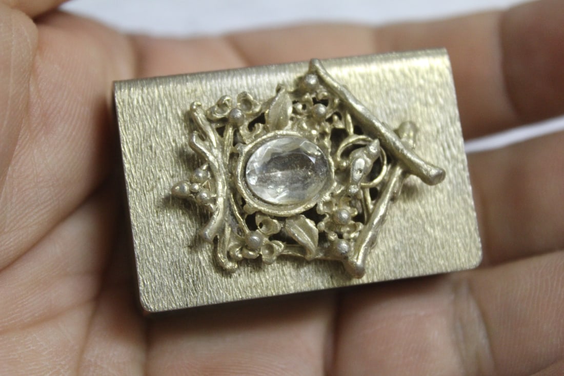 Vintage Match Box: Victorian? Era - with matches