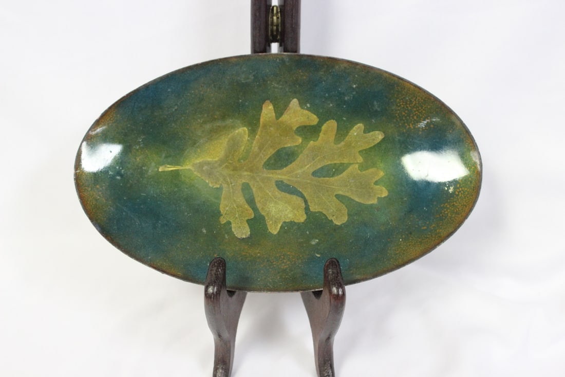 A Signed Claire Pflager Enamel Tray: 7 3/4" in diameter