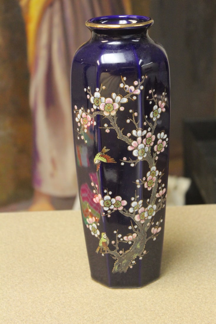 Vintage Japanese Bird and Floral Vase: 10 5/8" tall