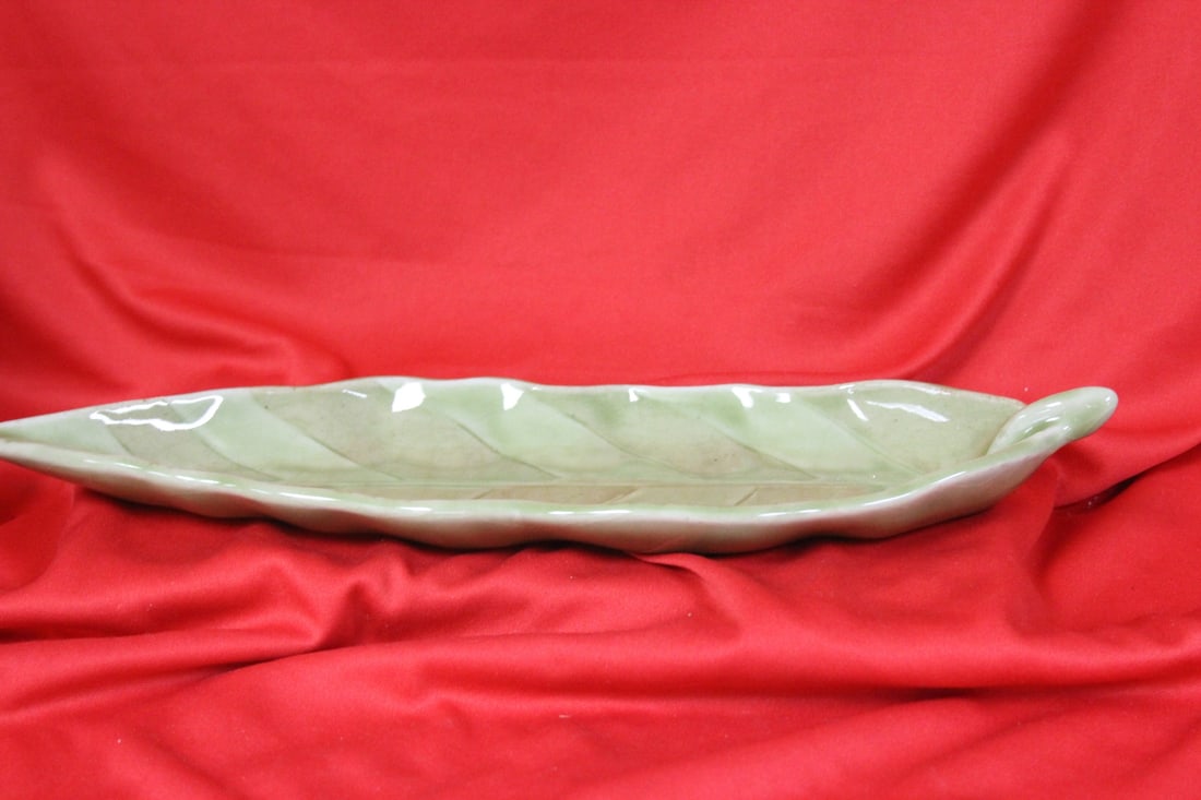 A Pottery Leaf Dish: 13 1/4" long