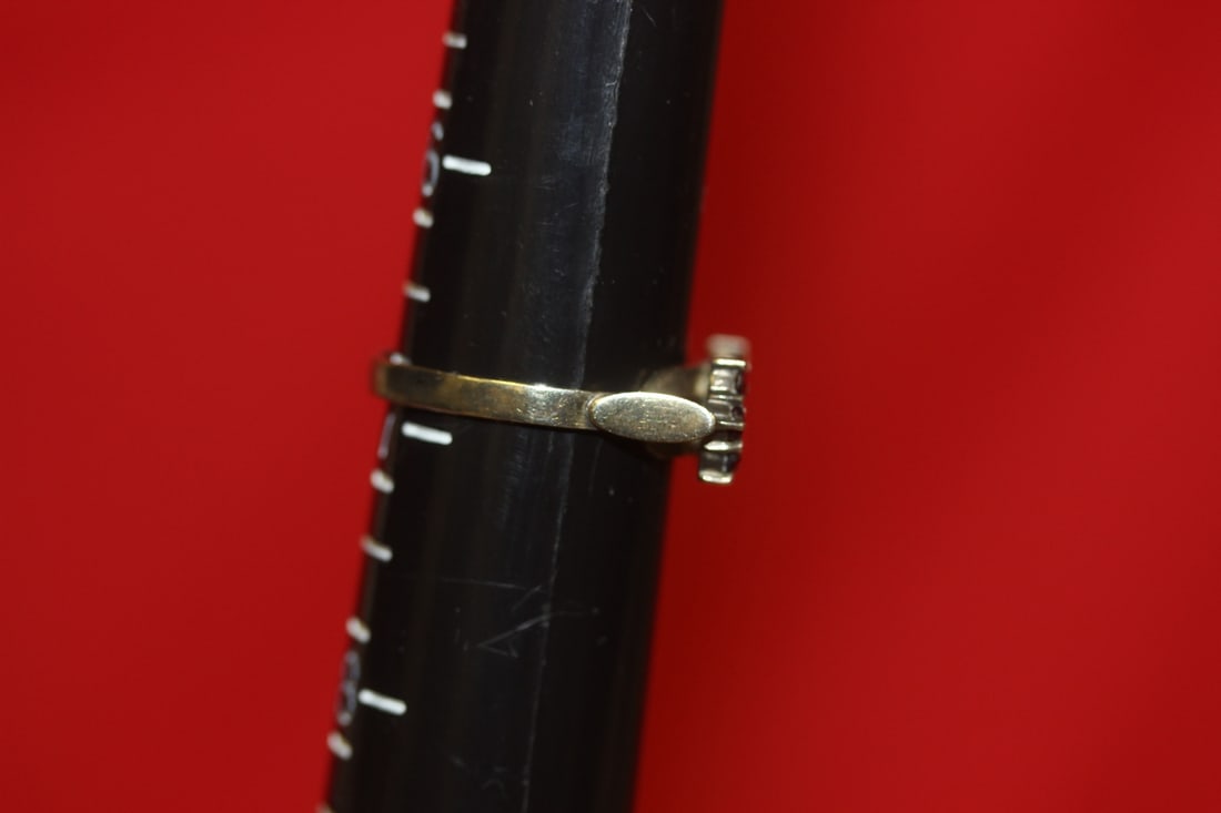 A Sterling and Gemstone Ring - 2