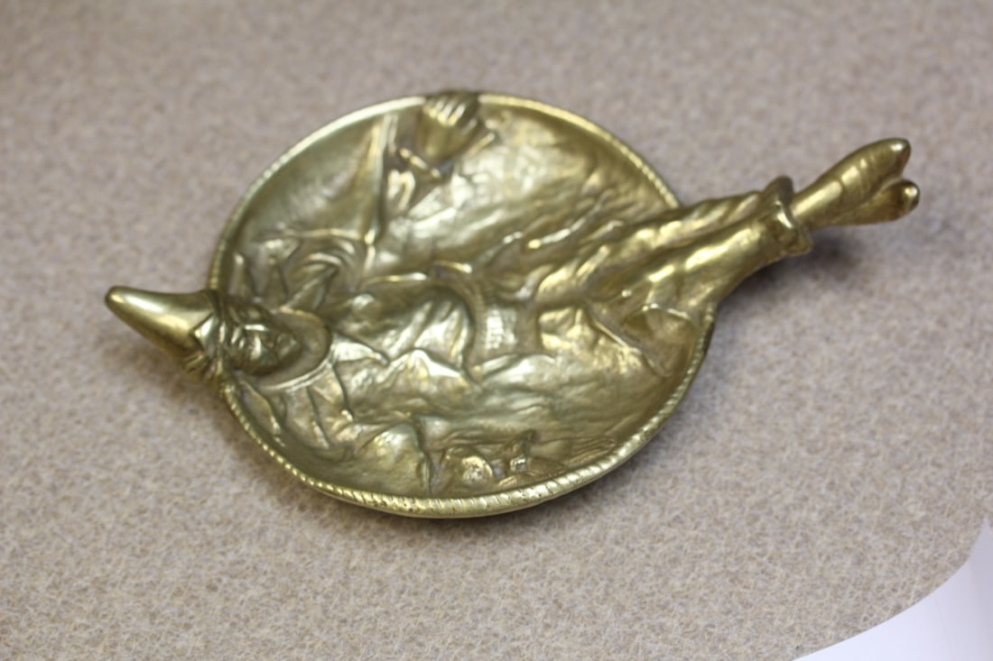 Glo-Mar Gilted Bronze Trinket Dish: possibly for jewelry - 7 1/4" across