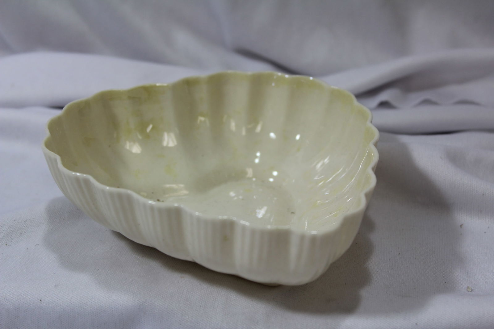 A Belleek Heart Shape Bowl: 5 1/2" in diameter