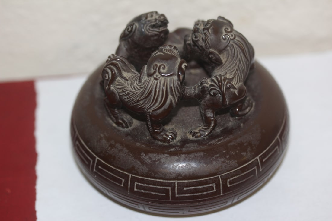 Chinese Foo Lion Form Ink Cake: well carved - 3 1/4" in diameter