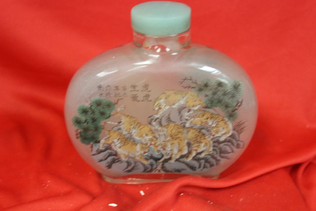 A Decorative Chinese Bottle: with stopper - 5 1/4" wide