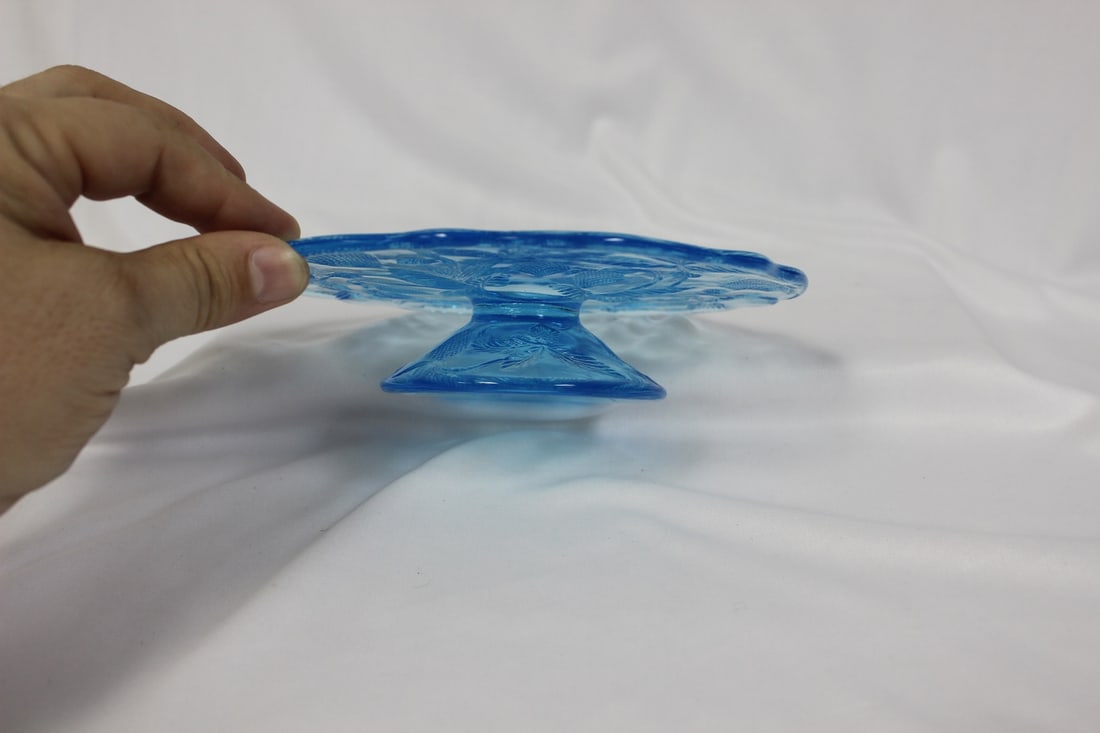 A Child's Cake Stand - 5