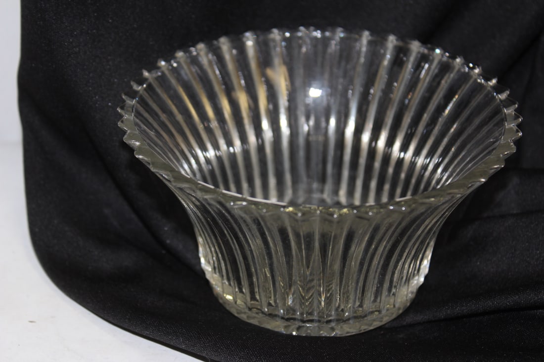 A Glass Bowl: 5" in diameter