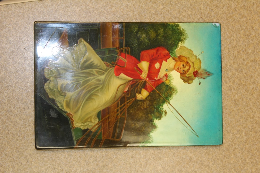 Russian Lacquer Plaque: artist signed and dated - hand painted - beautifully done - 5 7/8" x 4"