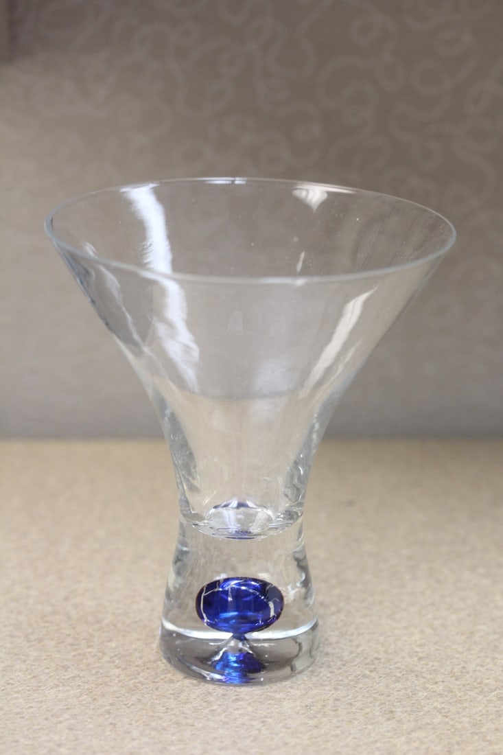 Decorative Art Glass Cup: 5 1/4" tall by 4 5/8" wide