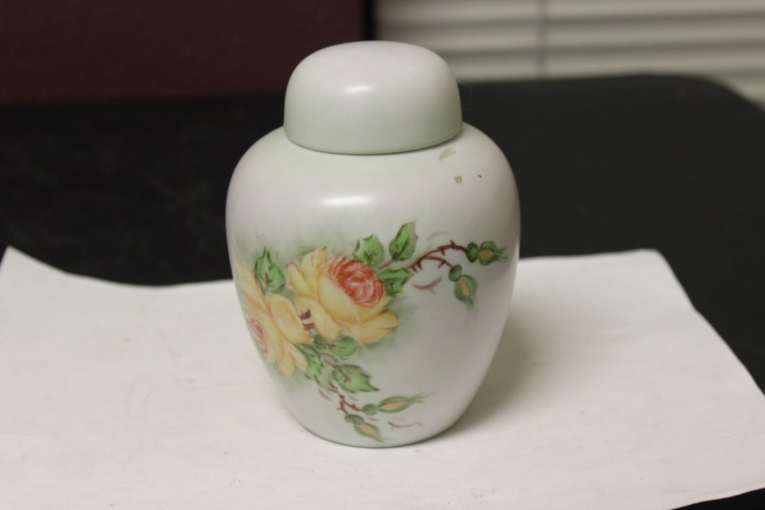 A Ceramic Porcelain Hand Painted Lidded Jar: Signed - 5 3/8" tall