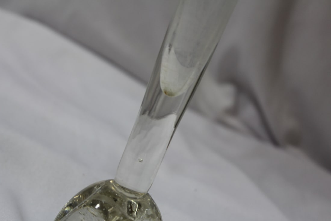 A Control Bubble Base Glass Vase - 5