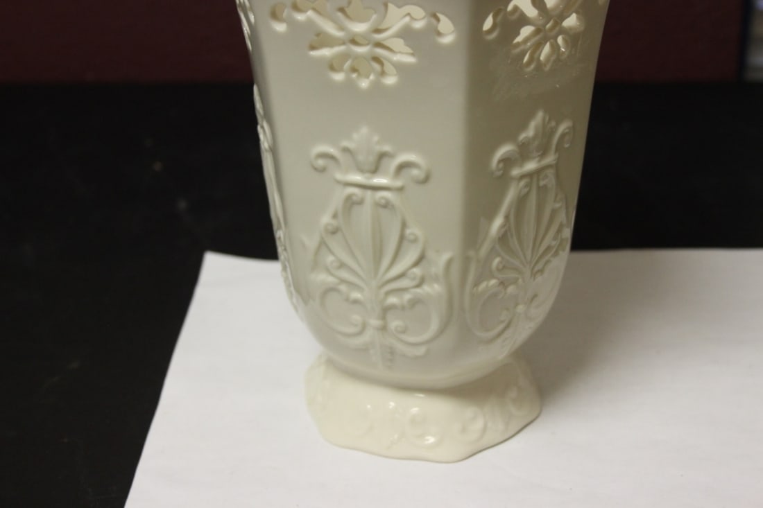 A Lenox Vase - 3