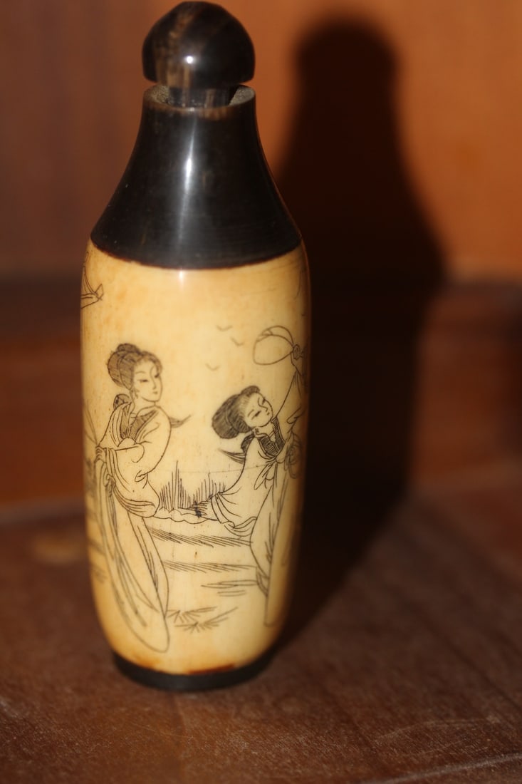 Scrimshaw Snuff Bottle: Chinese - 3 1/8" tall