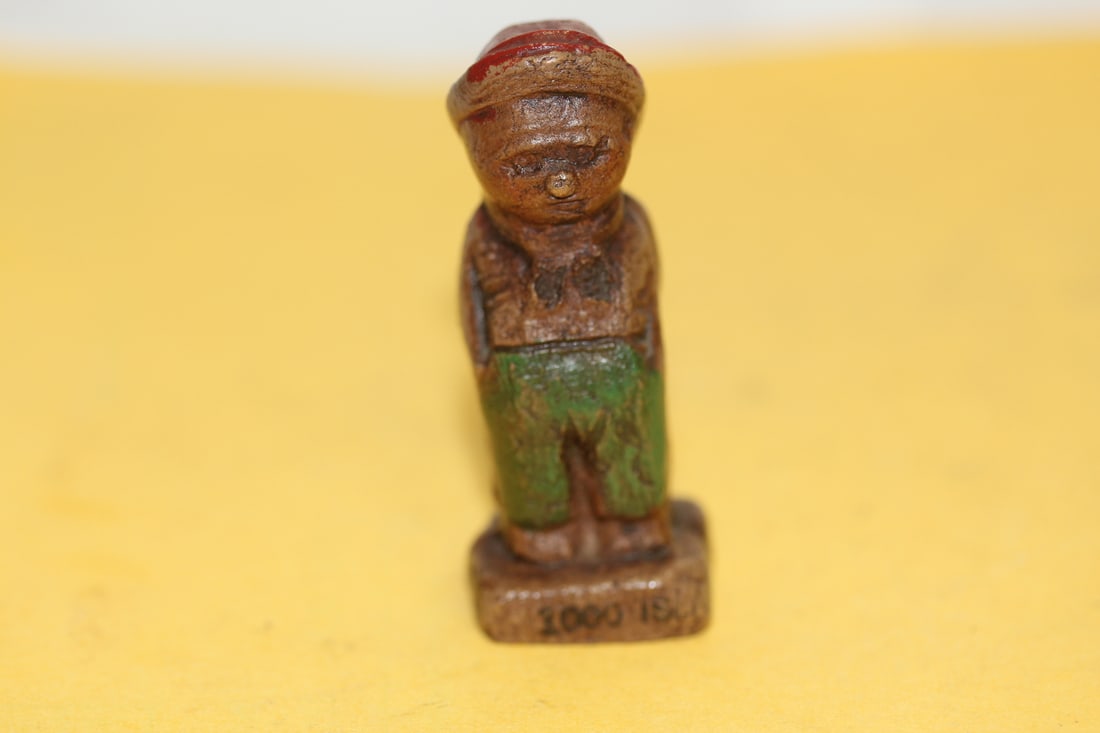 A Vintage Resin Miniature Figurine: 2 1/8" tall