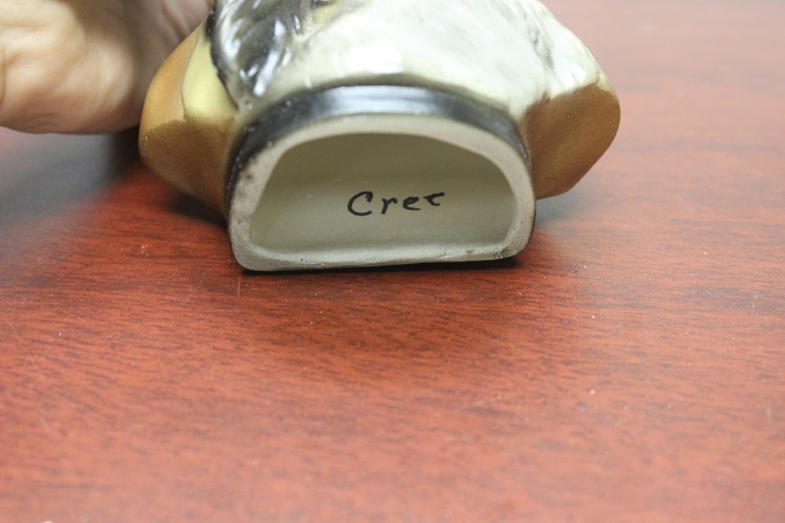 An Indian Ceramic Bust - 4