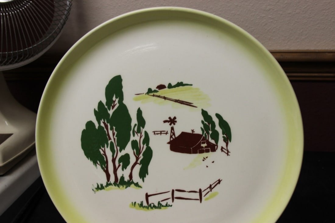 A Midcentury Modern Brock Charger: 13 1/4" in diameter