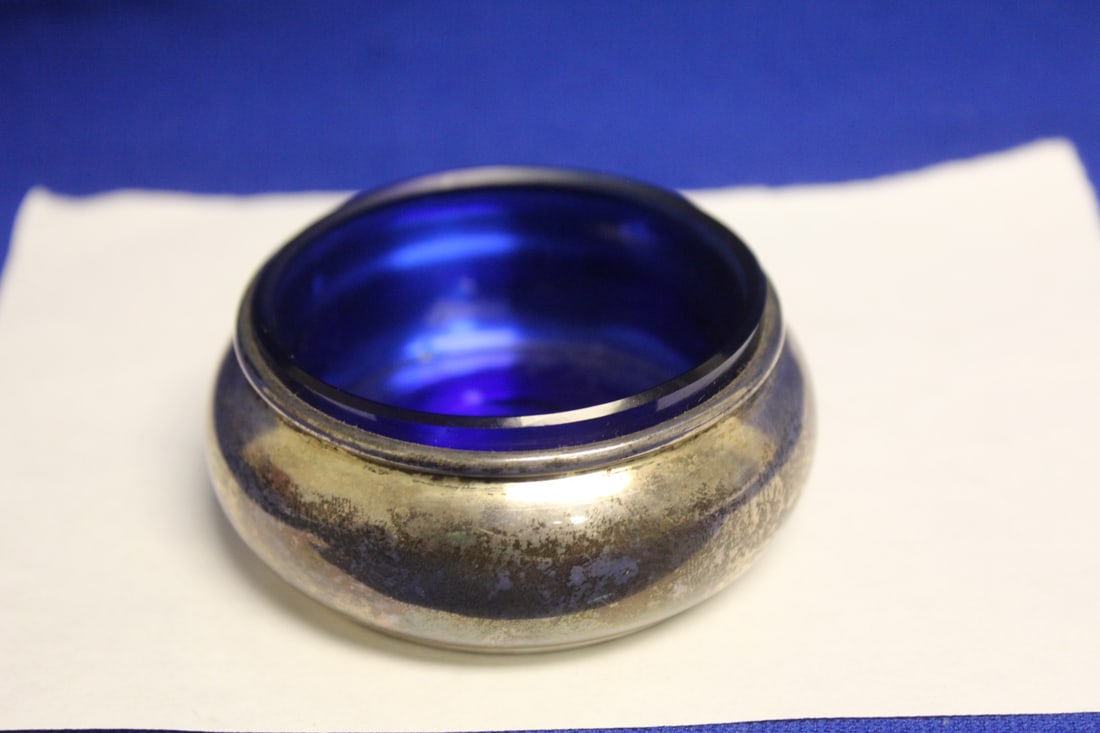 A Sterling and Cobalt Blue Glass Salt Container: please note: monogrammed - 2 1/2" in diameter