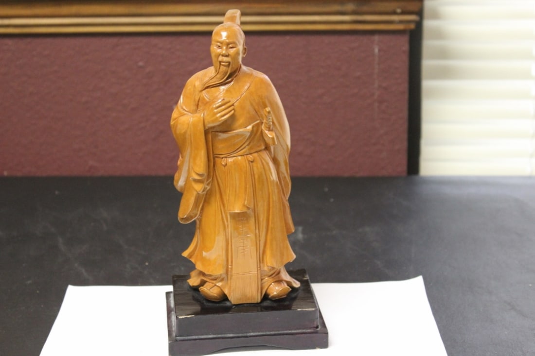 A Well Carved Box Wood Chinese Emperor on Stand: overall= 9 1/2" tall