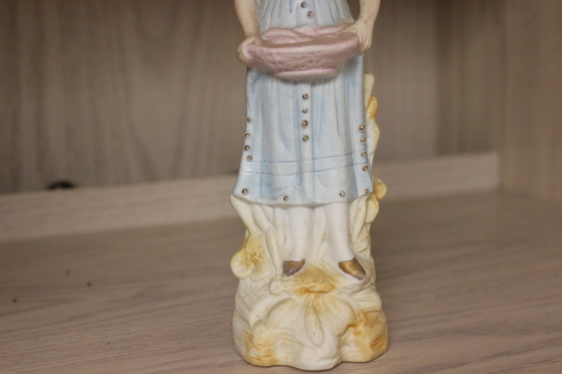 A Ceramic Lady - 3