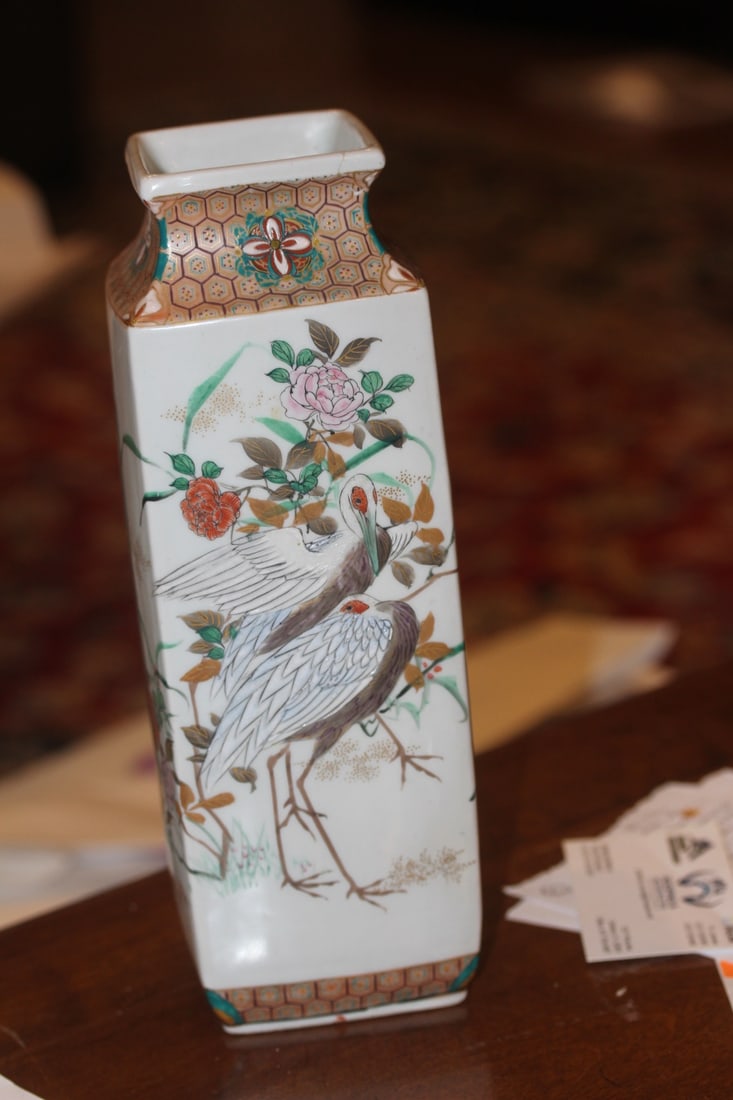 Antique/Vintage Signed Cylinder Vase: Chinese / Japanese / Asian - please note: minor restoration on the corner as shown - 10 1/4" tall