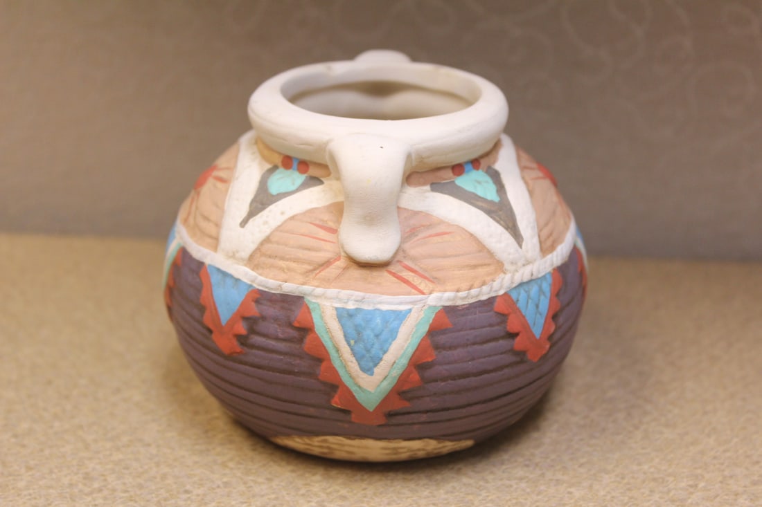 Ceramic Two Handle Pot - 2