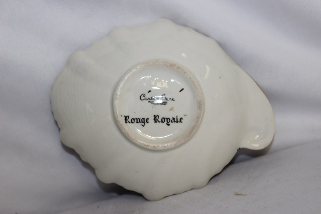 A Carltonware Small Dish - 3