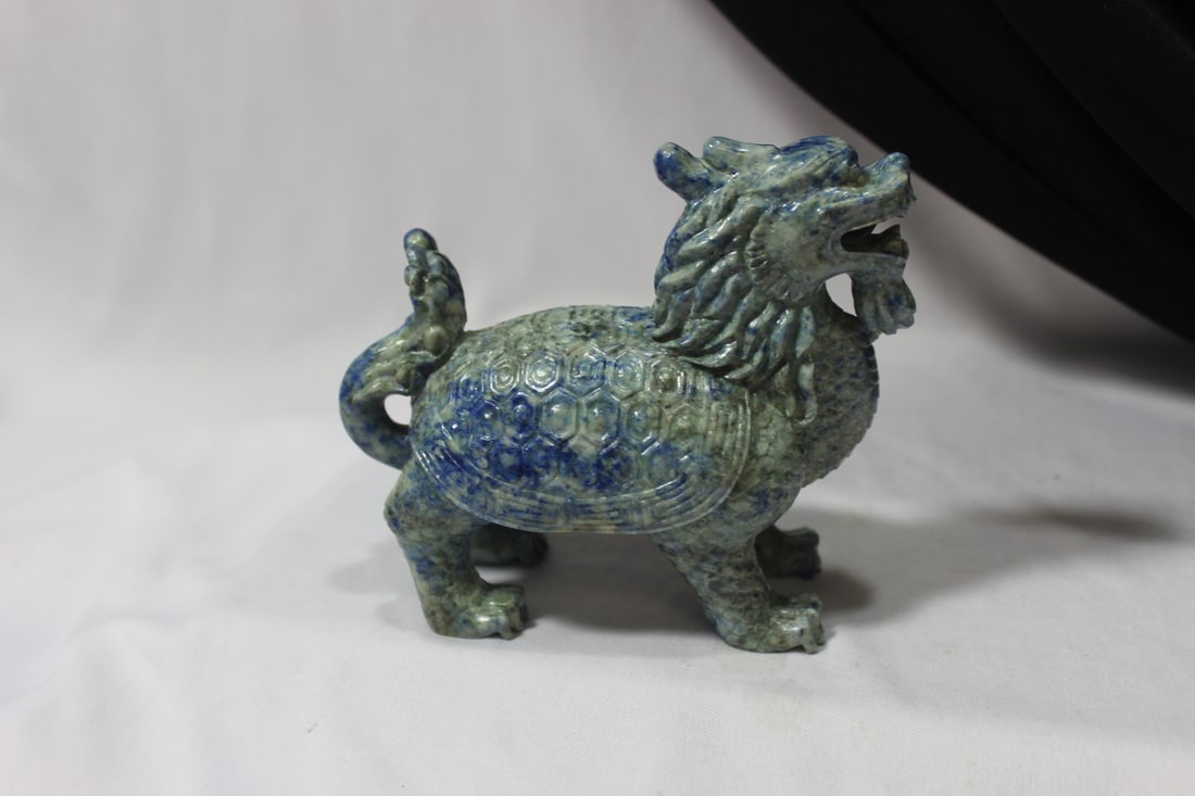 A Vintage Chinese Lapis Beast: 5 1/4" across