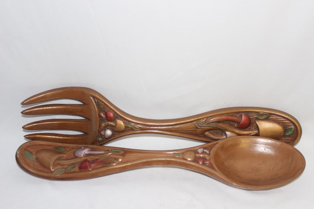 A Decorative Wall Hanging Pair of Utensils: longer= 17 1/4"