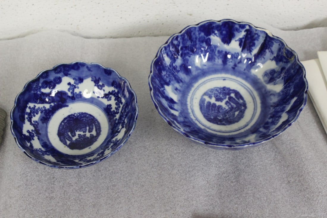 Lot of Two Japanese Flow Blue Imari Bowls: 19th century - please note: large one has some blemishes - larger one= 7 1/4" in diameter