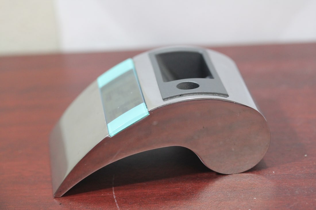 A Digital Desk Clock - 3