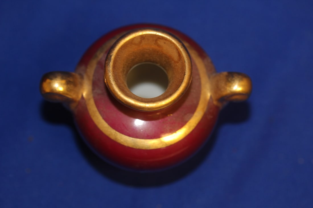A Small Ceramic Limoges Urn - 2