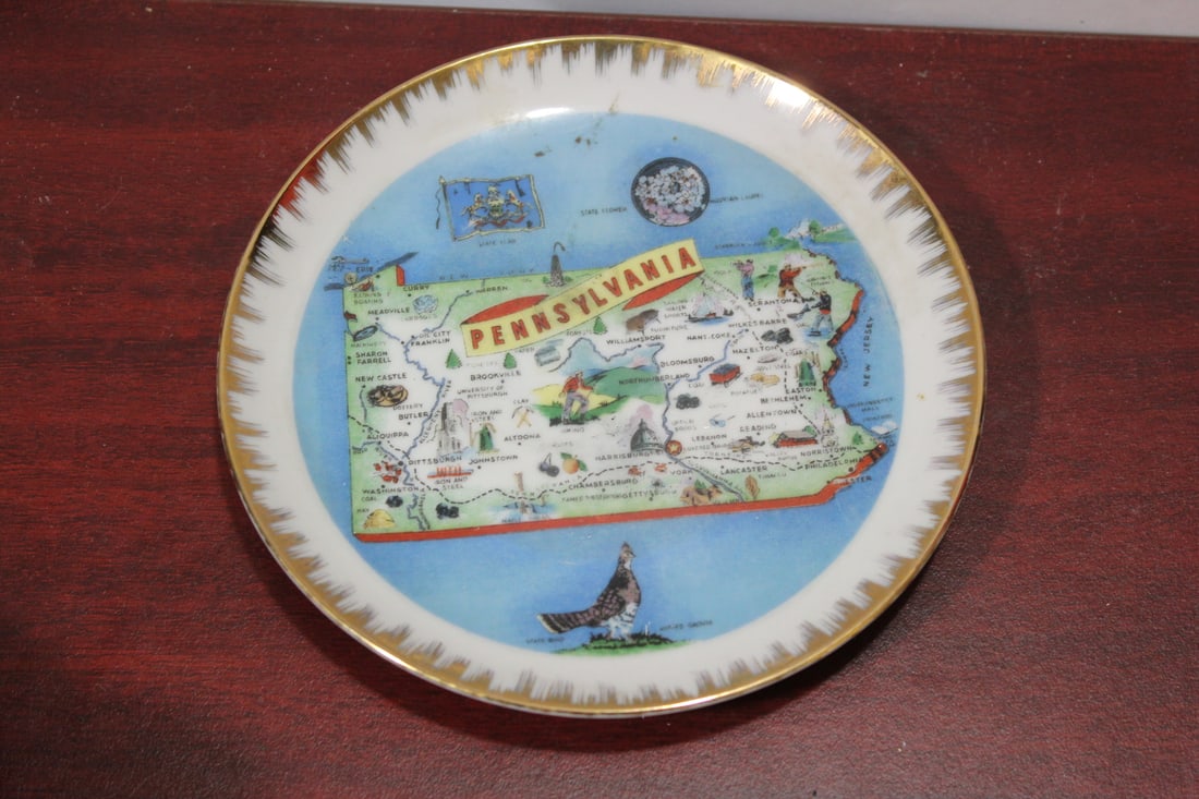 A Pennsylvania Souvenir Plate: 6 1/8" in diameter