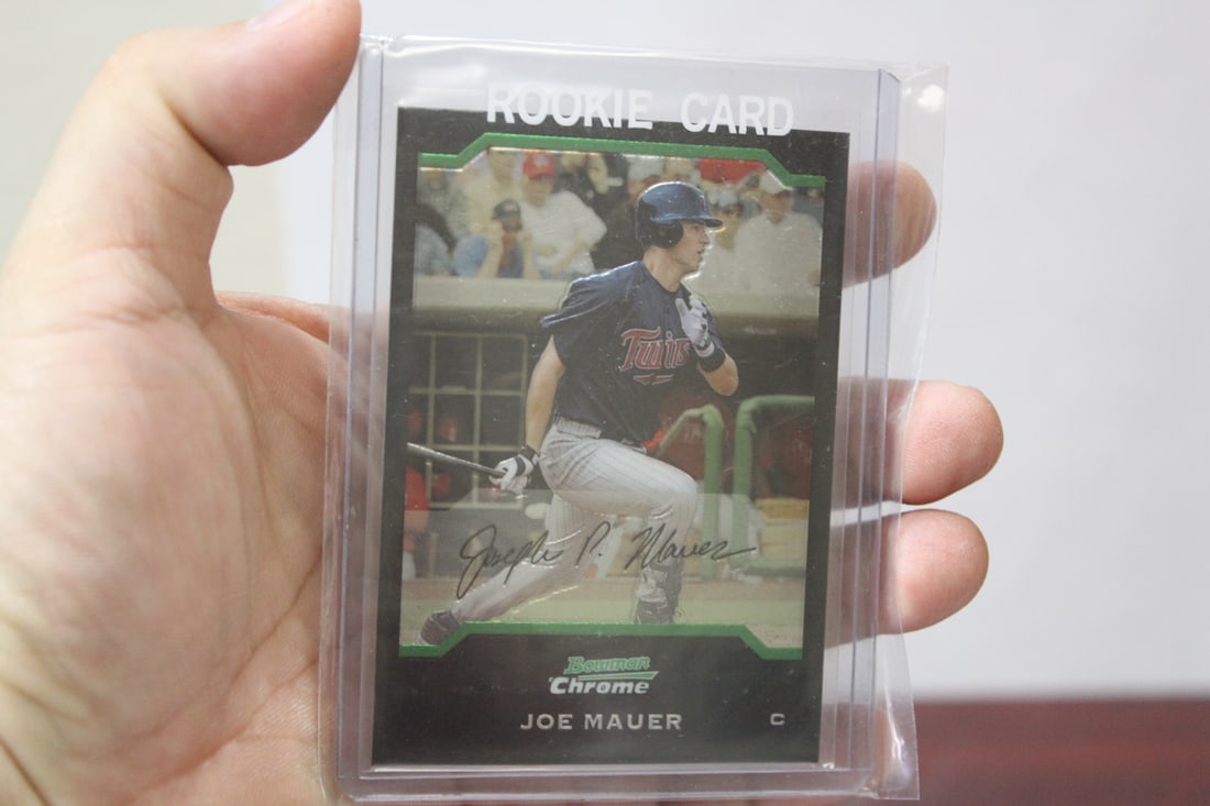 A Joe Mauer Rookie Card: rare