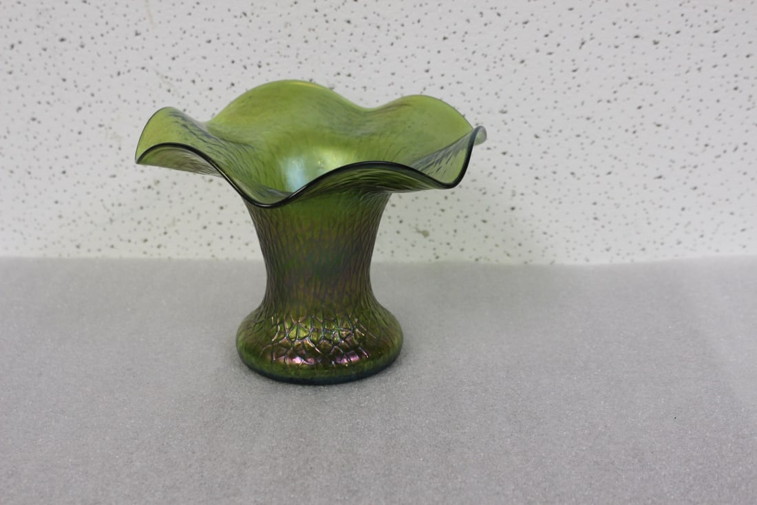An Unsigned, Possibly Loetz Iridescent Vase: 4 5/8" tall