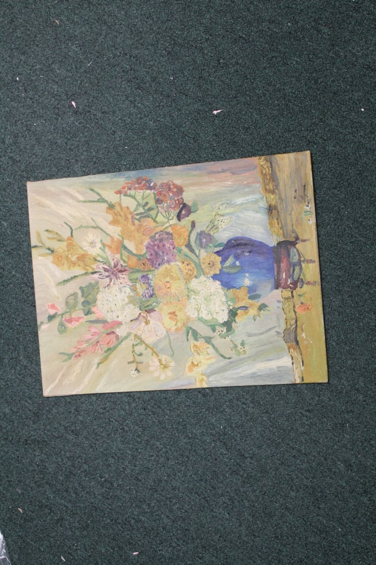 A Vintage Oil on Board of Flowers: signed Lynda - unframed - 16" x 12"