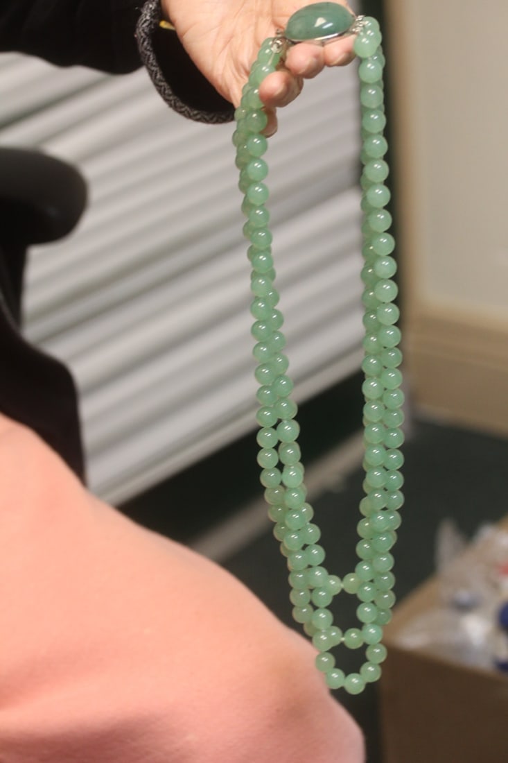 Jade necklace - 8