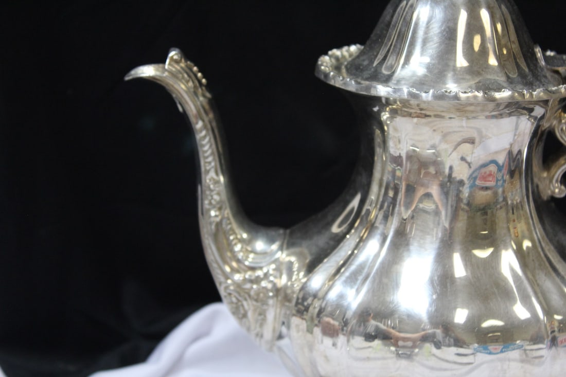 A Silverplated Teapot - 4
