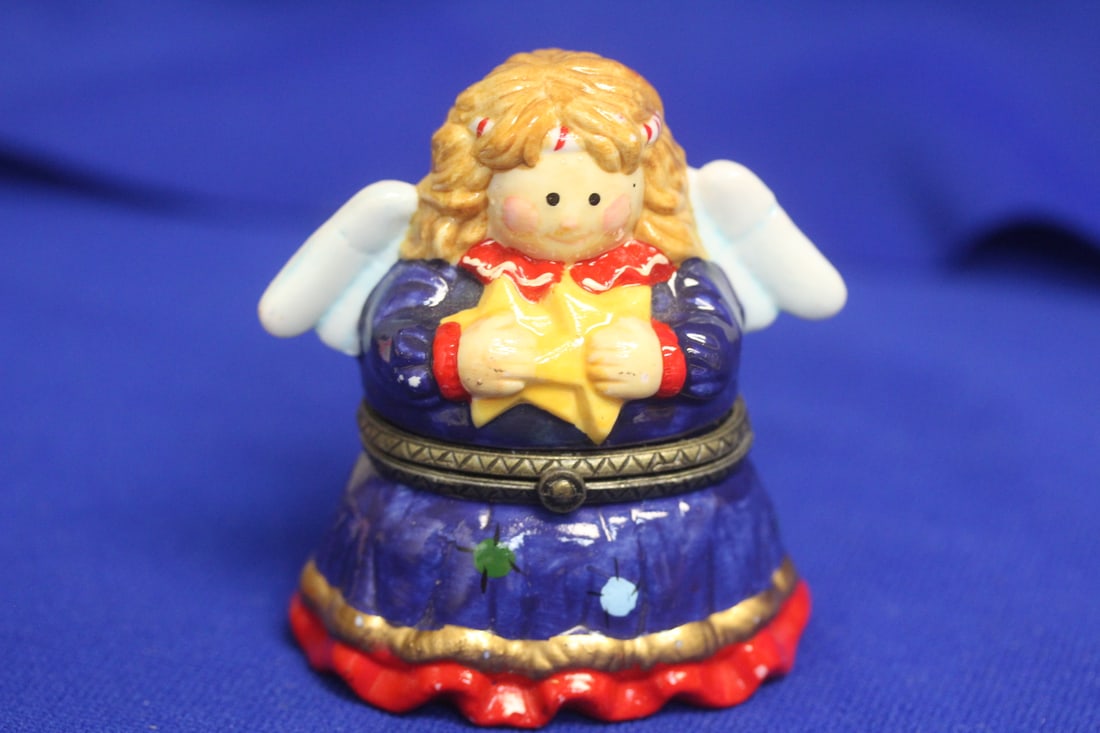 A Ceramic Angel Trinket Box: 2 1/2" wide