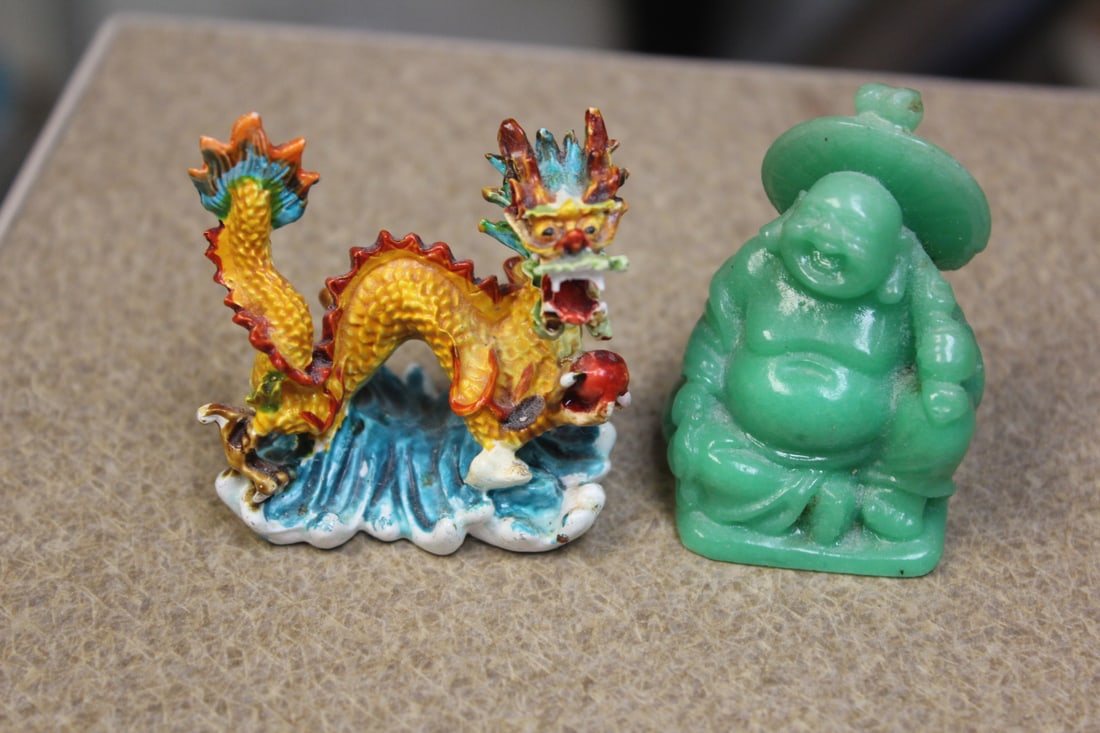 Two Small Resin Oriental Figurine: dragon= 2 inches across