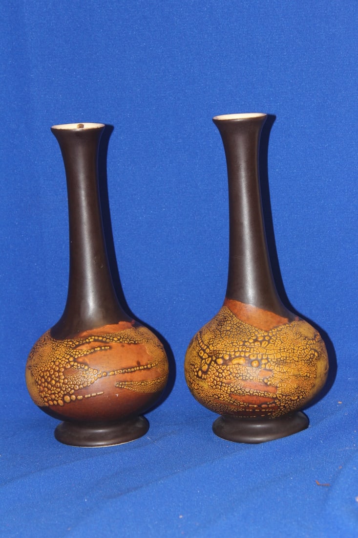 Pair of Royal Haegar Earth Wrap Pottery Vase: 10 inches tall