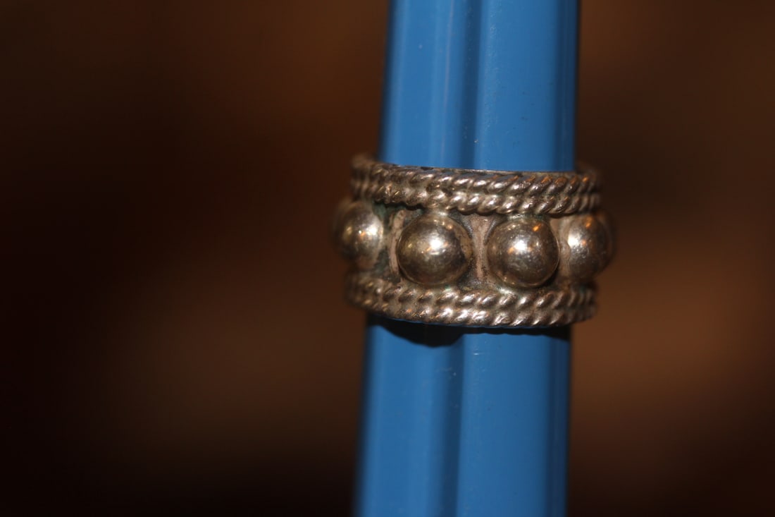 Marked 925 Sterling Ring - 4